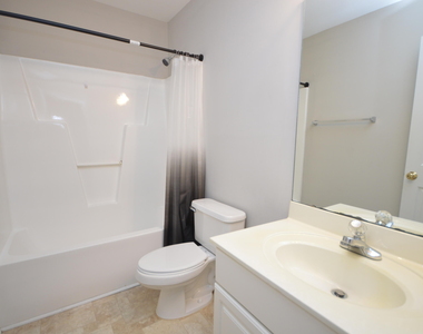 3319 Philmont Drive - Photo Thumbnail 18