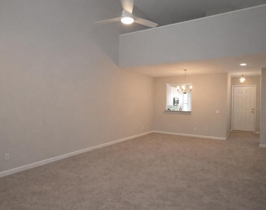 3319 Philmont Drive - Photo Thumbnail 7