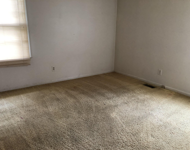 132 Brookhaven Court - Photo Thumbnail 10