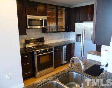 140 W Franklin Street - Photo Thumbnail 4