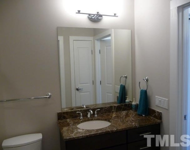 140 W Franklin Street - Photo Thumbnail 9