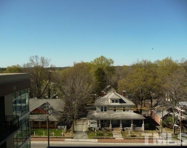 140 W Franklin Street - Photo Thumbnail 10