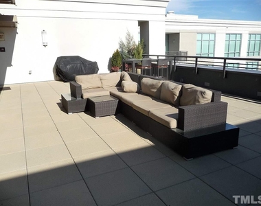 140 W Franklin Street - Photo Thumbnail 14
