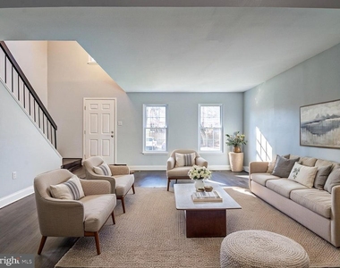 5 Climbing Ivy Court - Photo Thumbnail 7
