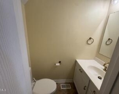 6402 English Oaks Drive - Photo Thumbnail 2
