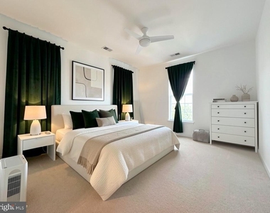 3835 Doc Berlin Drive - Photo Thumbnail 7