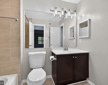 18917 Highstream Drive - Photo Thumbnail 14