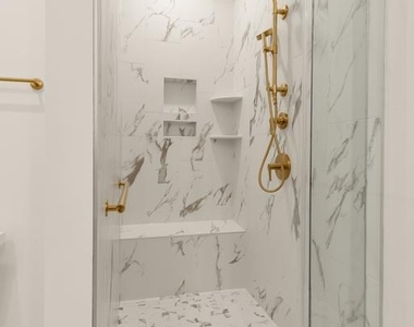 5530 Topaz Lane - Photo Thumbnail 16