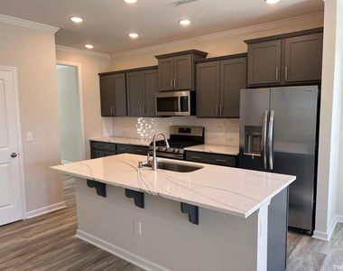 248 Streamliner Boulevard - Photo Thumbnail 1