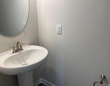 248 Streamliner Boulevard - Photo Thumbnail 12