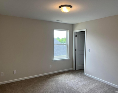 248 Streamliner Boulevard - Photo Thumbnail 15