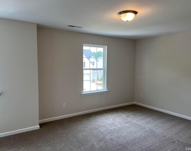 248 Streamliner Boulevard - Photo Thumbnail 14