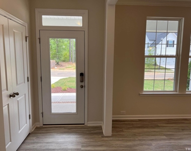 248 Streamliner Boulevard - Photo Thumbnail 5
