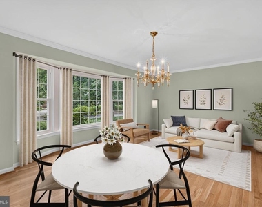 6905 Stonewood Court - Photo Thumbnail 2