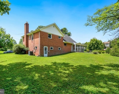 500 Derrydown Lane - Photo Thumbnail 29