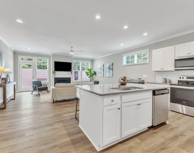 1706 Ballard Drive - Photo Thumbnail 16