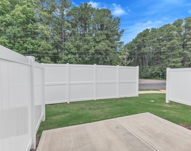 1706 Ballard Drive - Photo Thumbnail 8