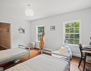 5320 Albemarle Street - Photo Thumbnail 18