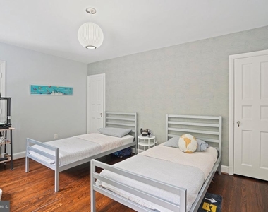 5320 Albemarle Street - Photo Thumbnail 17