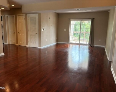 720 Bilyeu Street - Photo Thumbnail 5