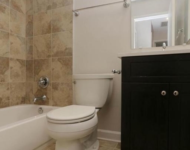 4710 Leyden Way - Photo Thumbnail 15