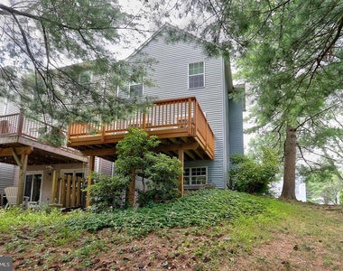 4710 Leyden Way - Photo Thumbnail 19