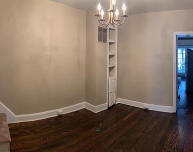 205 W 5th Street - Photo Thumbnail 8
