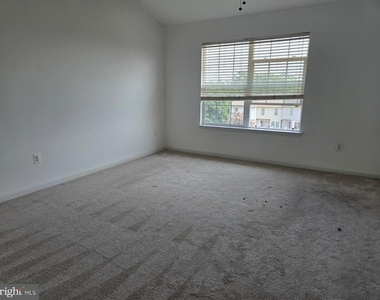 5808 Mercantile Drive W - Photo Thumbnail 23