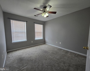 5808 Mercantile Drive W - Photo Thumbnail 24