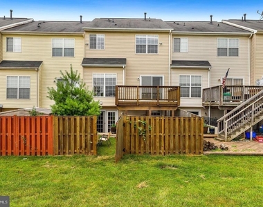 5808 Mercantile Drive W - Photo Thumbnail 11