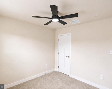340 Paca Gardens Lane - Photo Thumbnail 36