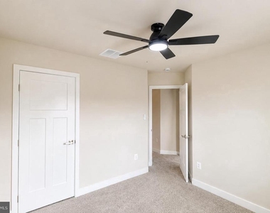 340 Paca Gardens Lane - Photo Thumbnail 35
