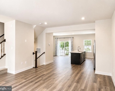 340 Paca Gardens Lane - Photo Thumbnail 22