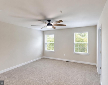 340 Paca Gardens Lane - Photo Thumbnail 44