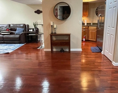 720 Bilyeu Street - Photo Thumbnail 8