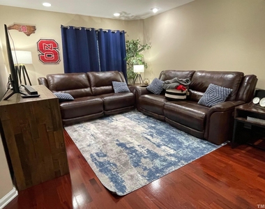 720 Bilyeu Street - Photo Thumbnail 6