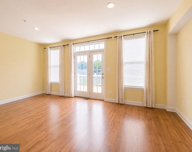 9674 Ethan Ridge Drive - Photo Thumbnail 11
