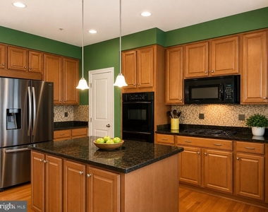 9674 Ethan Ridge Drive - Photo Thumbnail 8