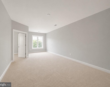 9674 Ethan Ridge Drive - Photo Thumbnail 13