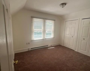 306 Dorsey Avenue - Photo Thumbnail 13