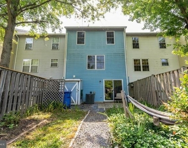 29 Teal Court - Photo Thumbnail 27