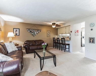 29 Teal Court - Photo Thumbnail 8