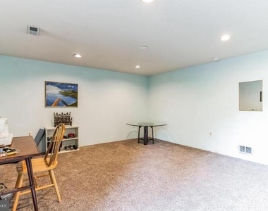 29 Teal Court - Photo Thumbnail 24