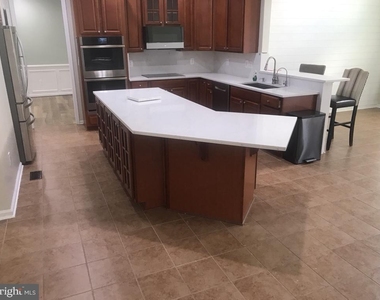 3412 Marylea Court - Photo Thumbnail 7