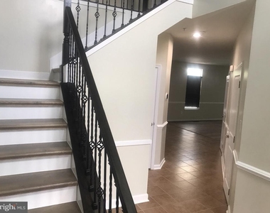 3412 Marylea Court - Photo Thumbnail 4
