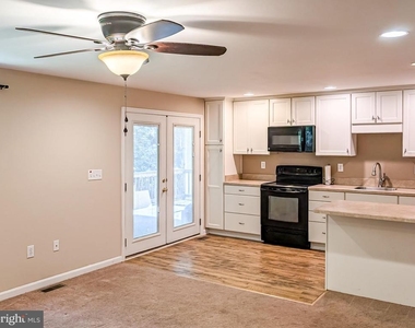 5115 Irving Street - Photo Thumbnail 8