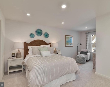 4241 Germantown Way - Photo Thumbnail 13