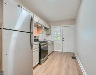 2976 Cornwall Road - Photo Thumbnail 4
