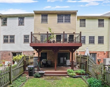 6 Drawbridge Court - Photo Thumbnail 7