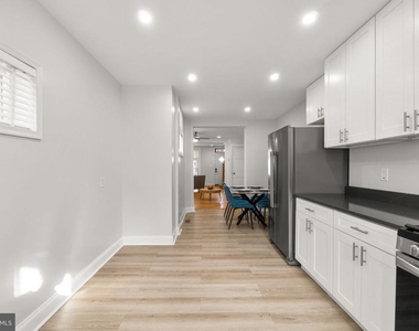 1827 Bank Street - Photo Thumbnail 12